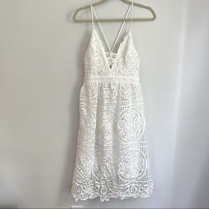 White Lace Dress Size M Vestique